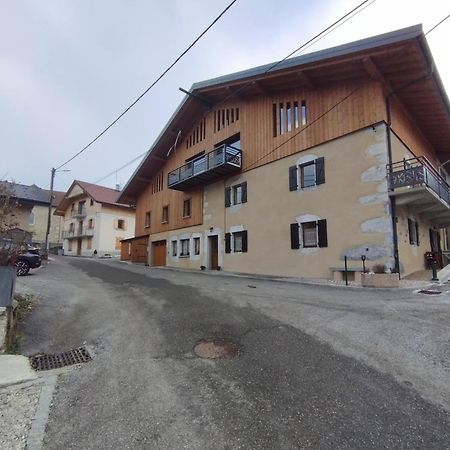 Villard Au Coeur De La Vallee Verte Entre Lac Et Montagne Экстерьер фото